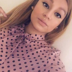 Meet your Posher, Lisette